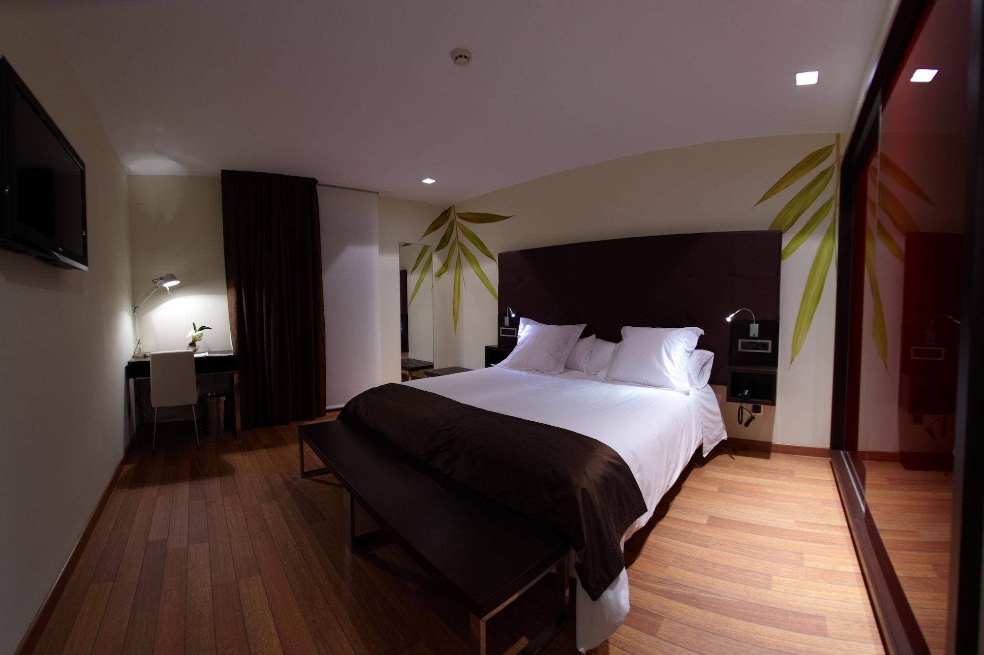 Hotel Eguren Ugarte Лягвардиа Экстерьер фото