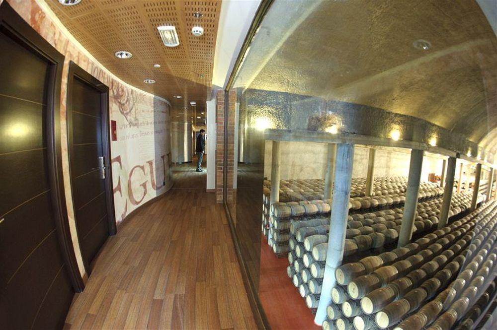 Hotel Eguren Ugarte Лягвардиа Экстерьер фото